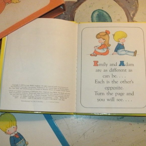 Collectible Vintage 1979 Emily And Adam Books Boxed Set By Joan Walsh Anglund - Picture 8 of 8